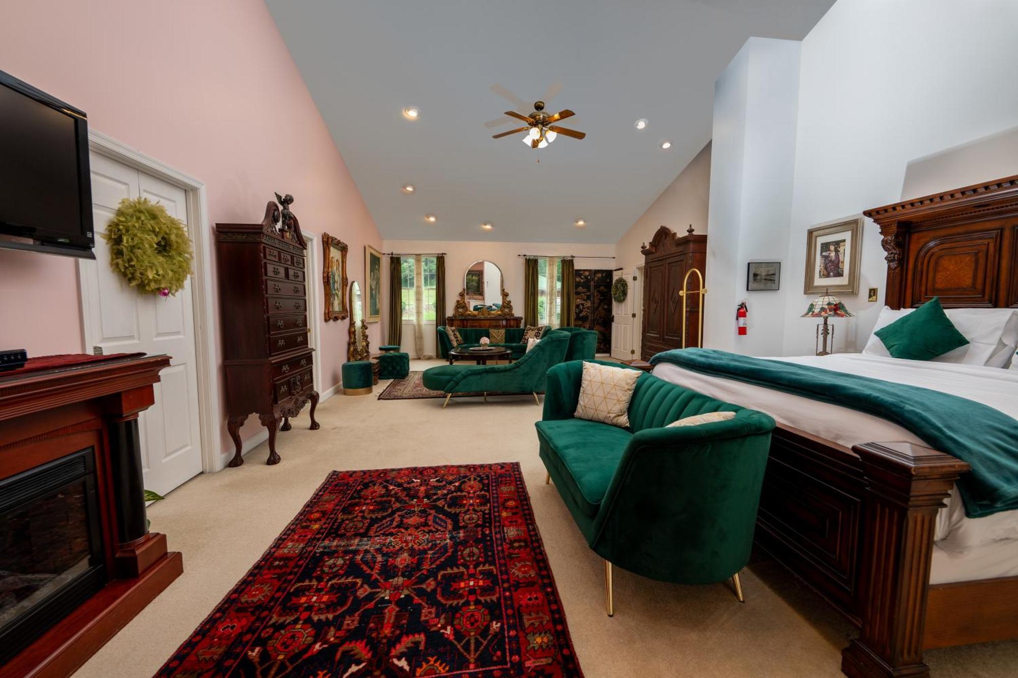 Stone Manor Boutique Britain
