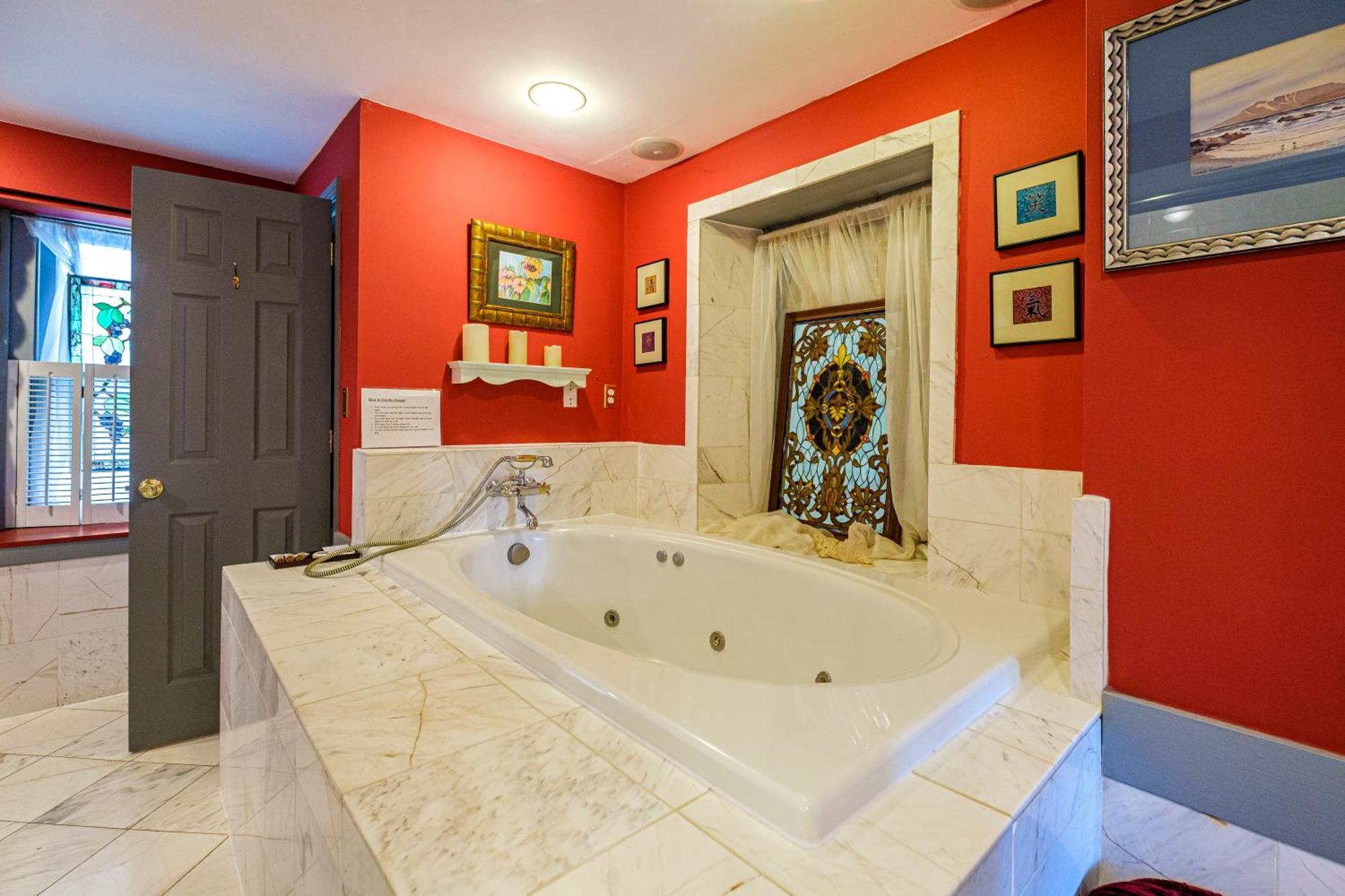 Bed & Breakfast Stone Manor Boutique 3*