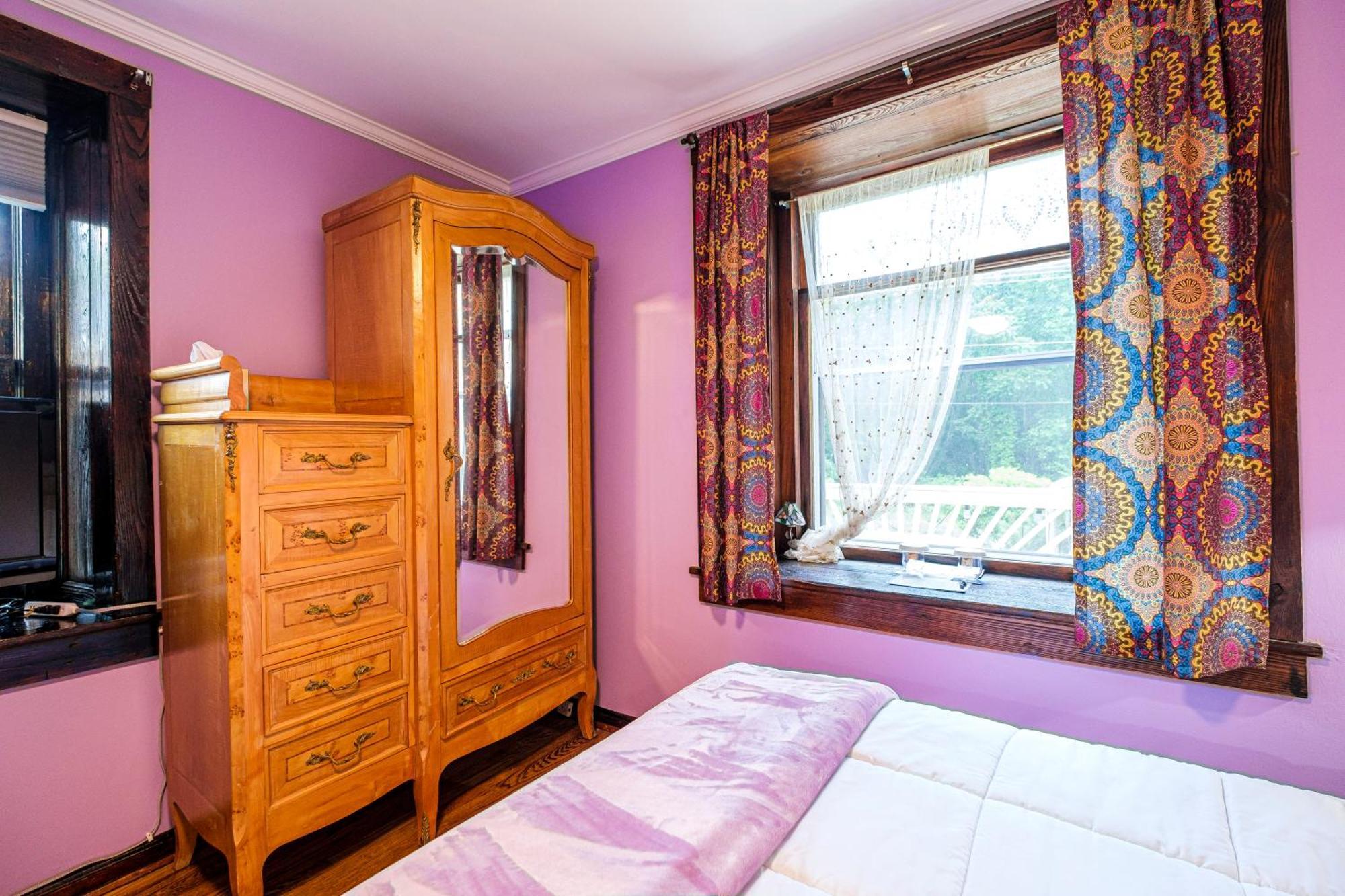 Bed & Breakfast Stone Manor Boutique Britain