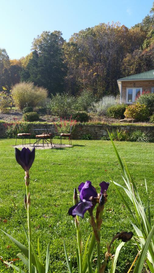 Bed & Breakfast Stone Manor Boutique